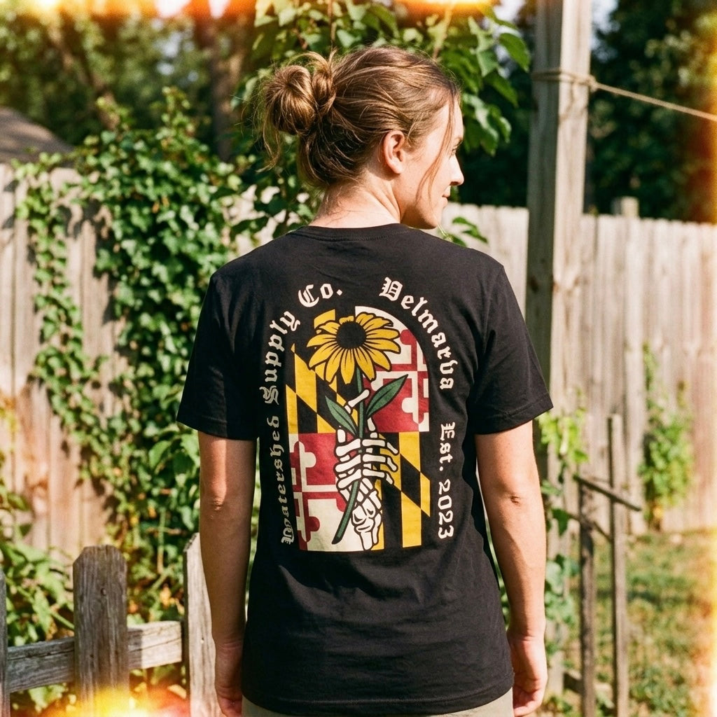Flag and Flower T-Shirt Vintage Black